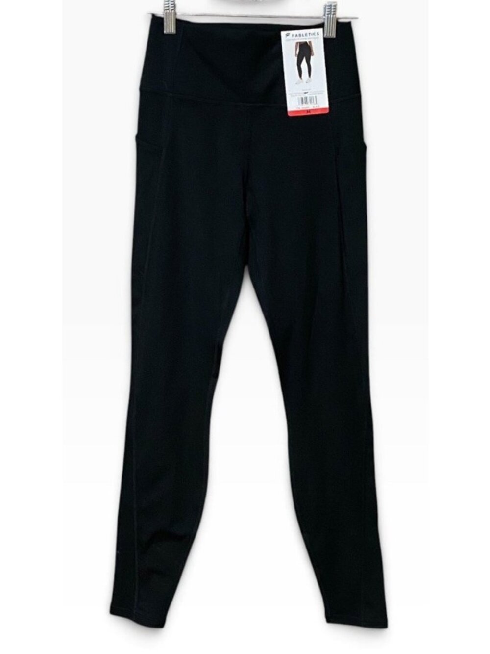 Fabletics Black Oasis PureLuxe 7/8 Leggings M NWT Buttery Soft Side Pockets Yoga